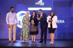 OGTIC realizó la novena entrega del premio iTICge